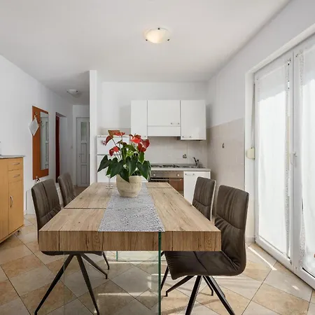 Lägenhet Apartment Izabela Poreč