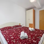 Apartment Izabela